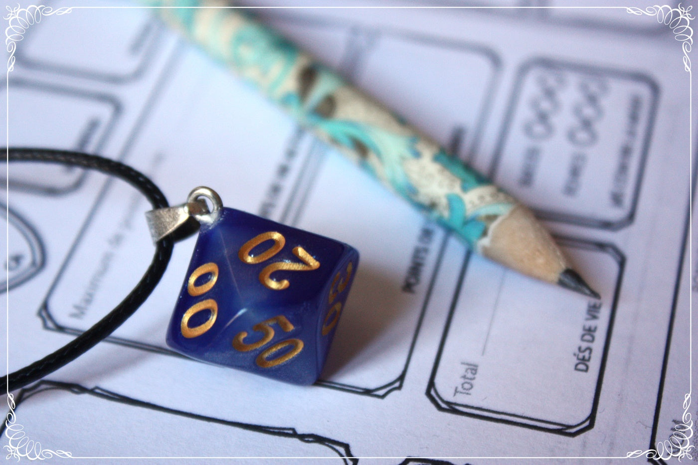 Pendentifs "Dés JDR - Bleus "