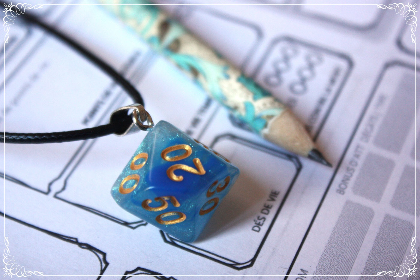 Pendentifs "Dés JDR - Bleus "