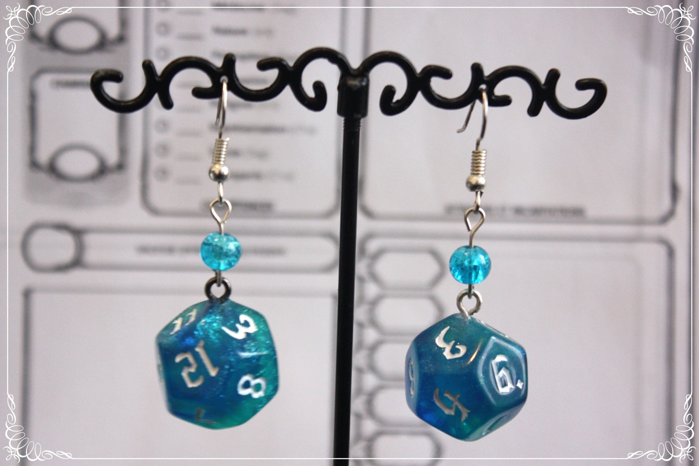 Boucles d'oreilles "Dés JDR - Bleu "