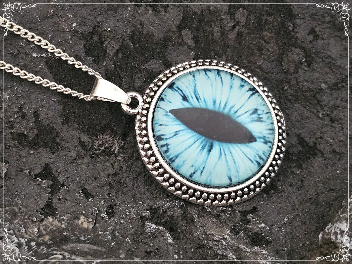 Pendentifs "Oeil de dragon - Argenté"