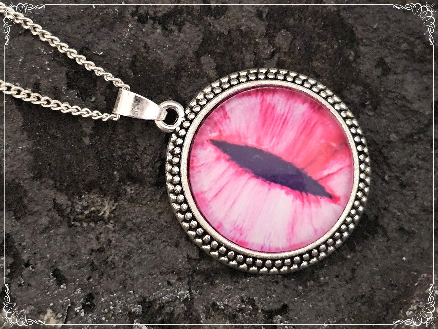 Pendentifs "Oeil de dragon - Argenté"