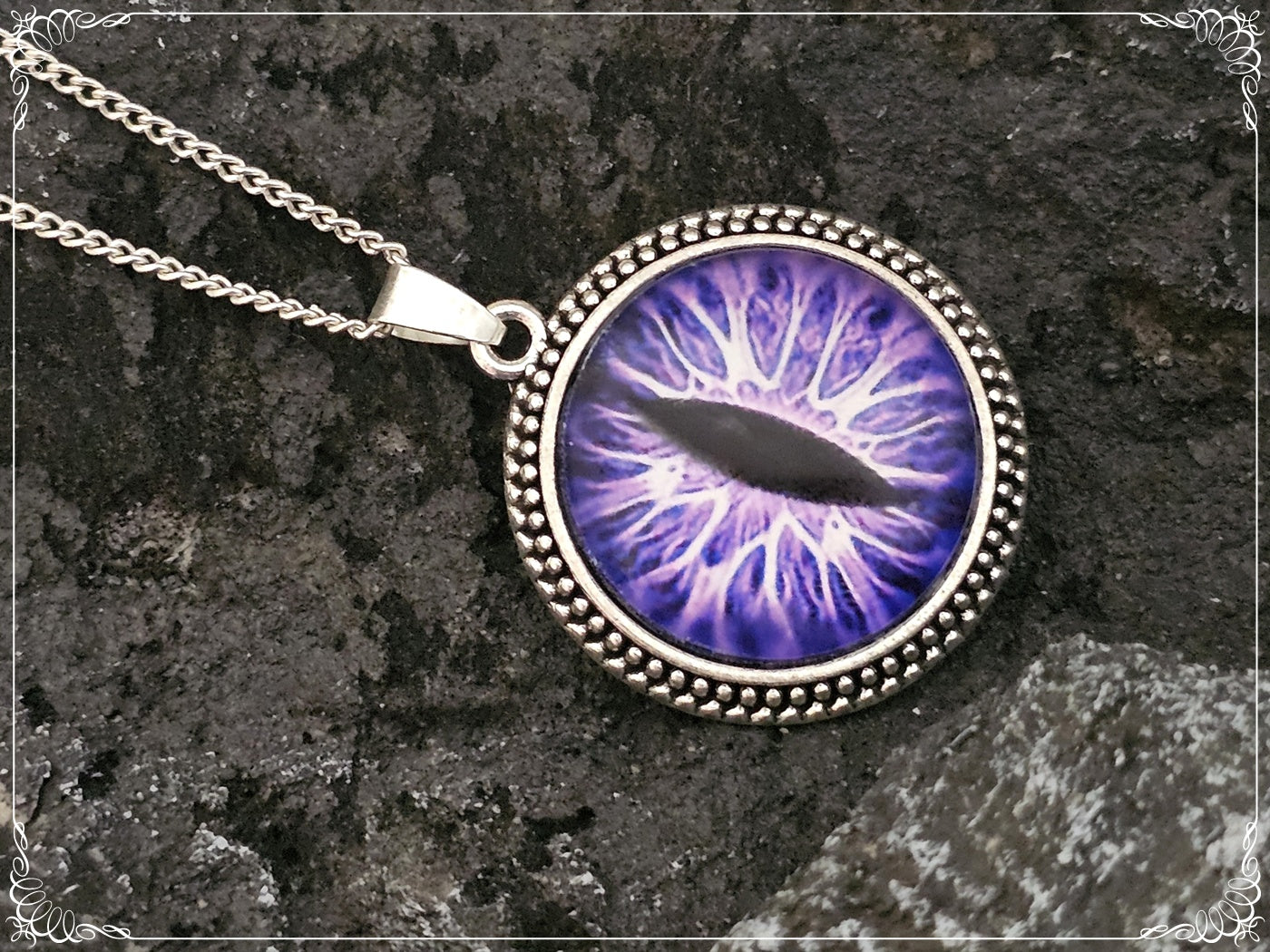 Pendentifs "Oeil de dragon - Argenté"