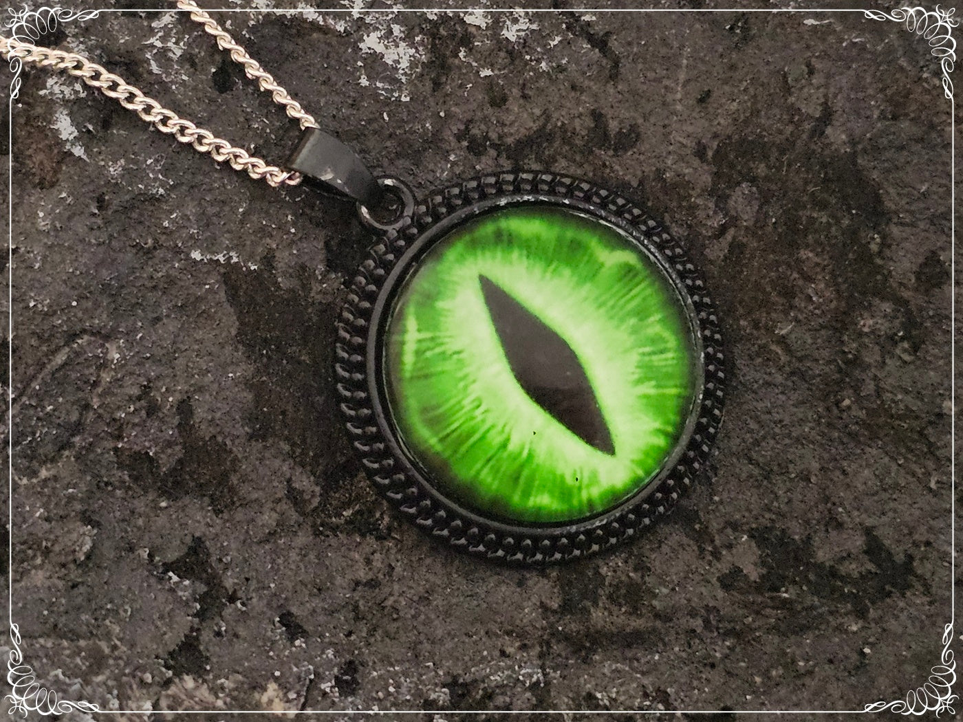 Pendentifs "Oeil de dragon - Noir"