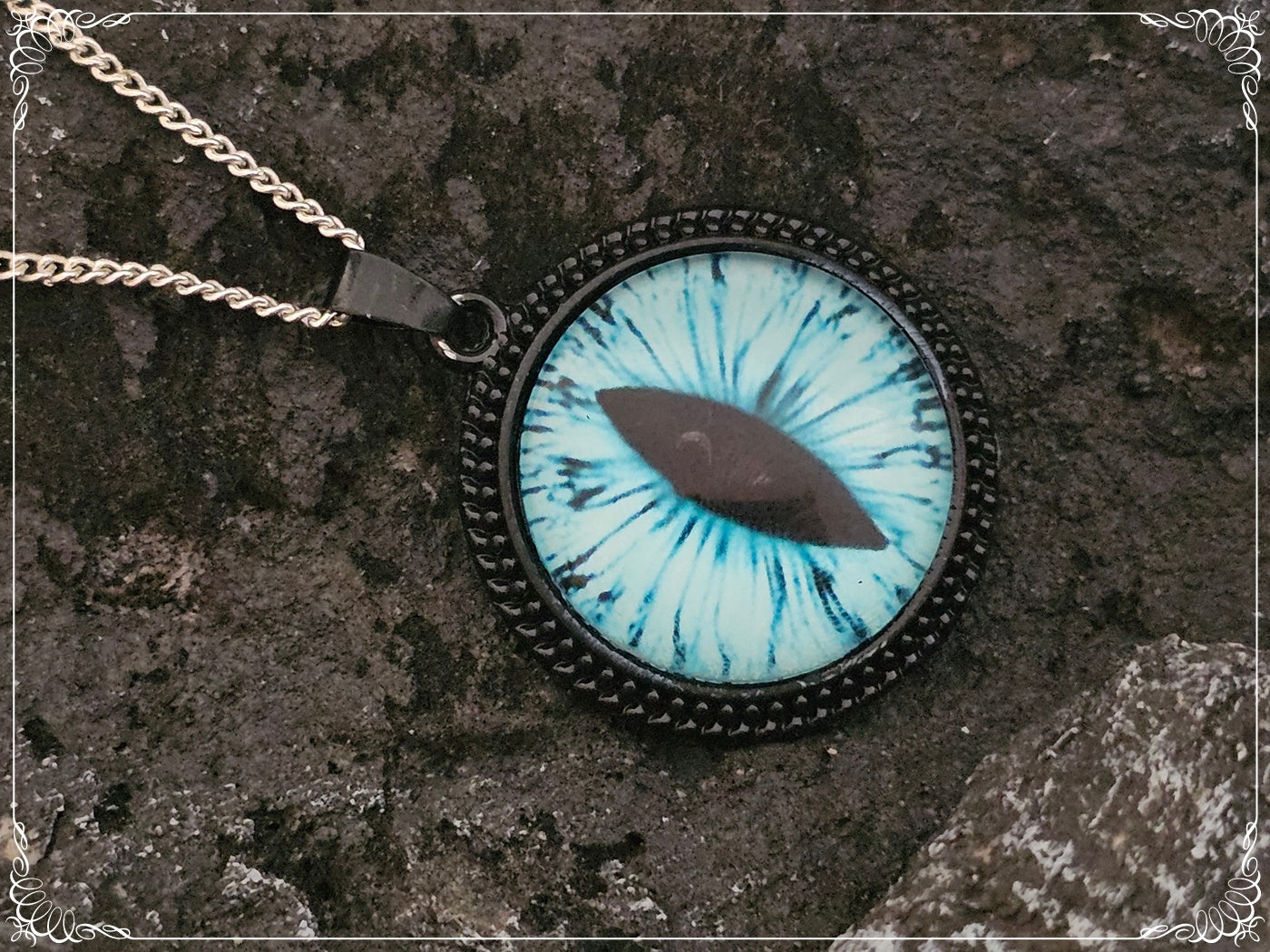 Pendentifs "Oeil de dragon - Noir"
