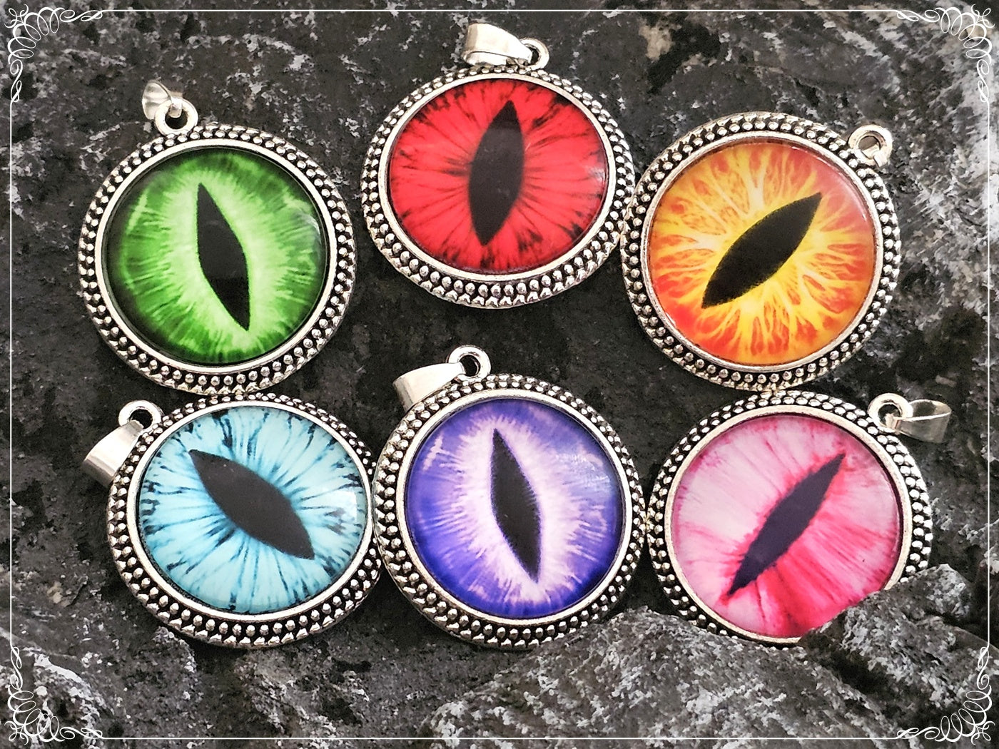 Pendentifs "Oeil de dragon - Argenté"