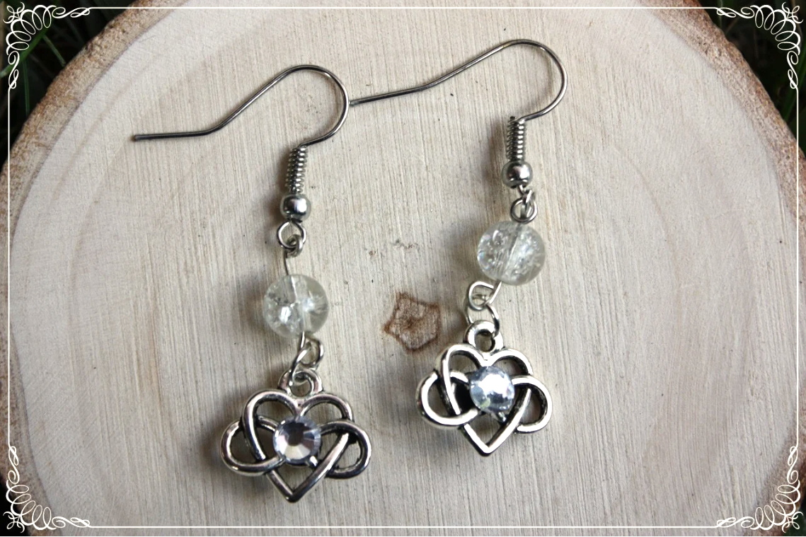 Boucles d'oreilles celtiques "Coeurs - perles"