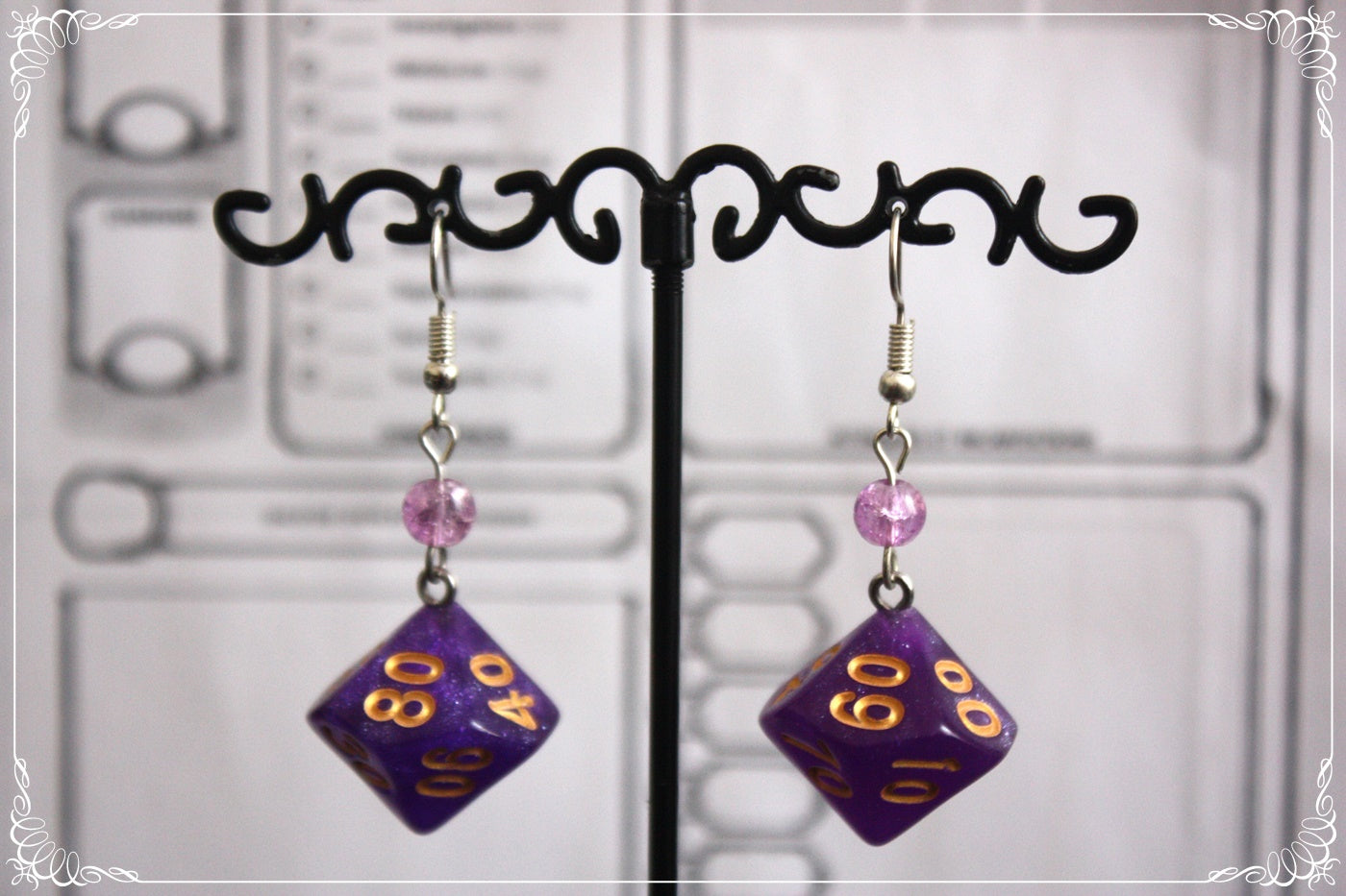 Boucles d'oreilles "Dés JDR - Violets "