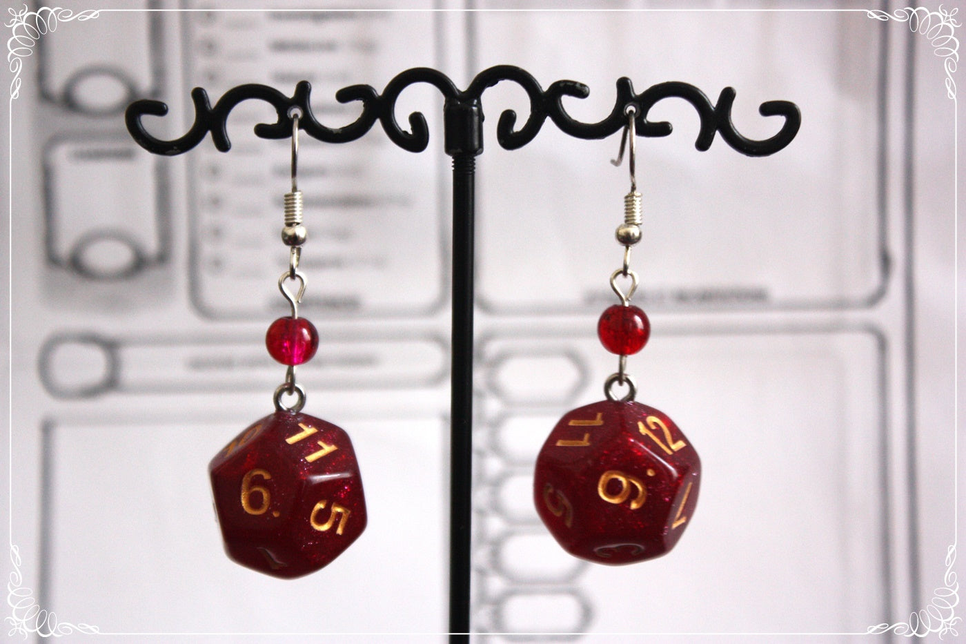 Boucles d'oreilles "Dés JDR - Roses - Rouges "