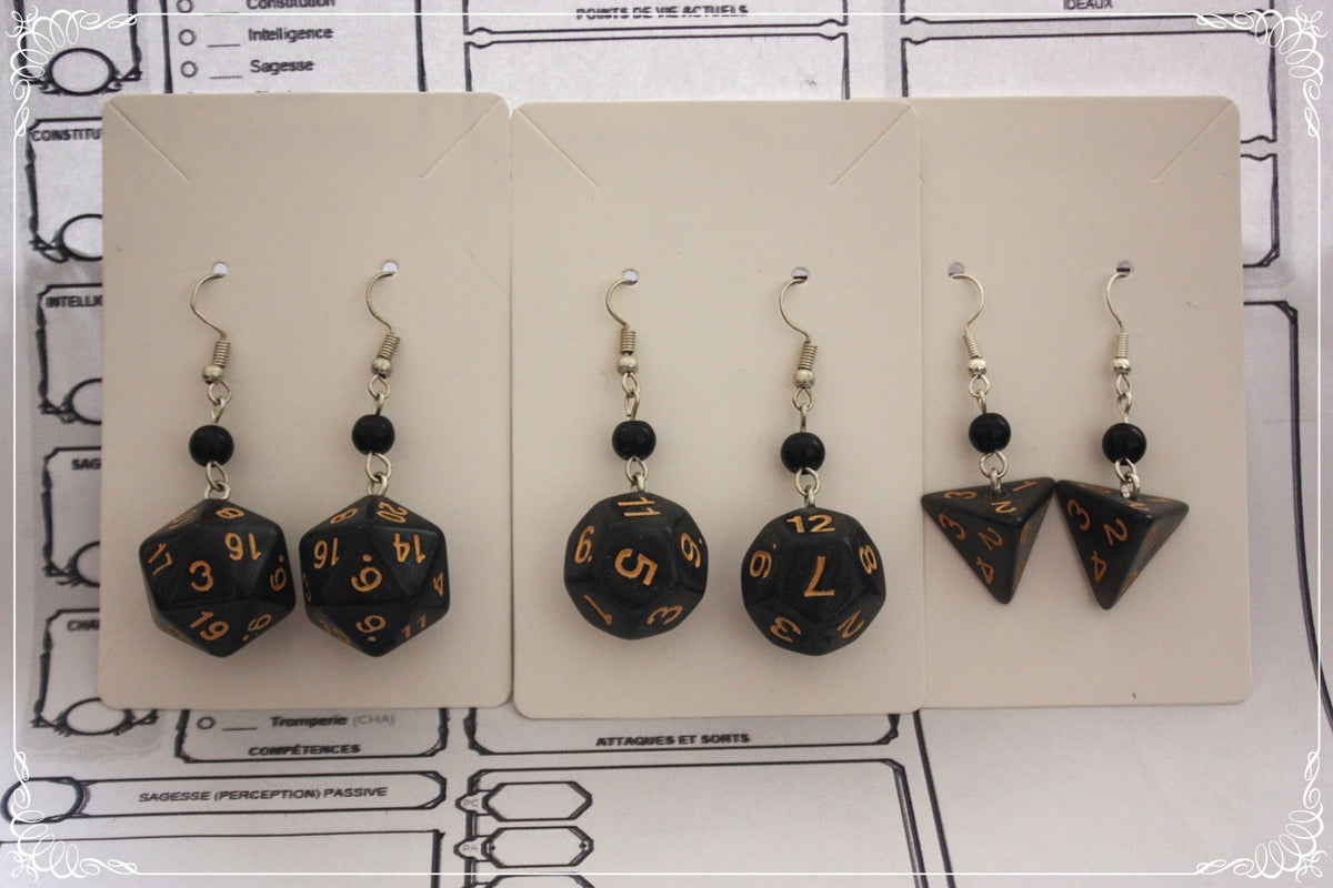Boucles d'oreilles "Dés JDR - Blanc - Noir - Jaune - Orange "