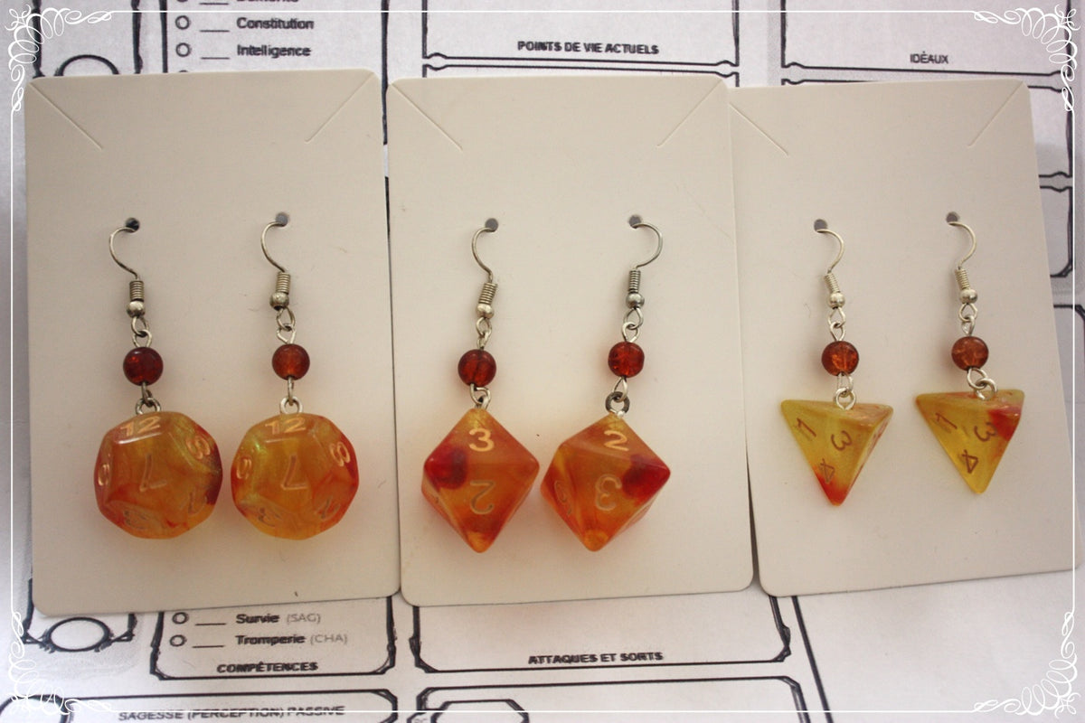 Boucles d'oreilles "Dés JDR - Blanc - Noir - Jaune - Orange "