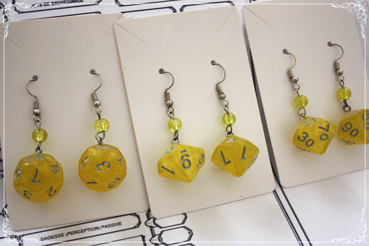 Boucles d'oreilles "Dés JDR - Blanc - Noir - Jaune - Orange "