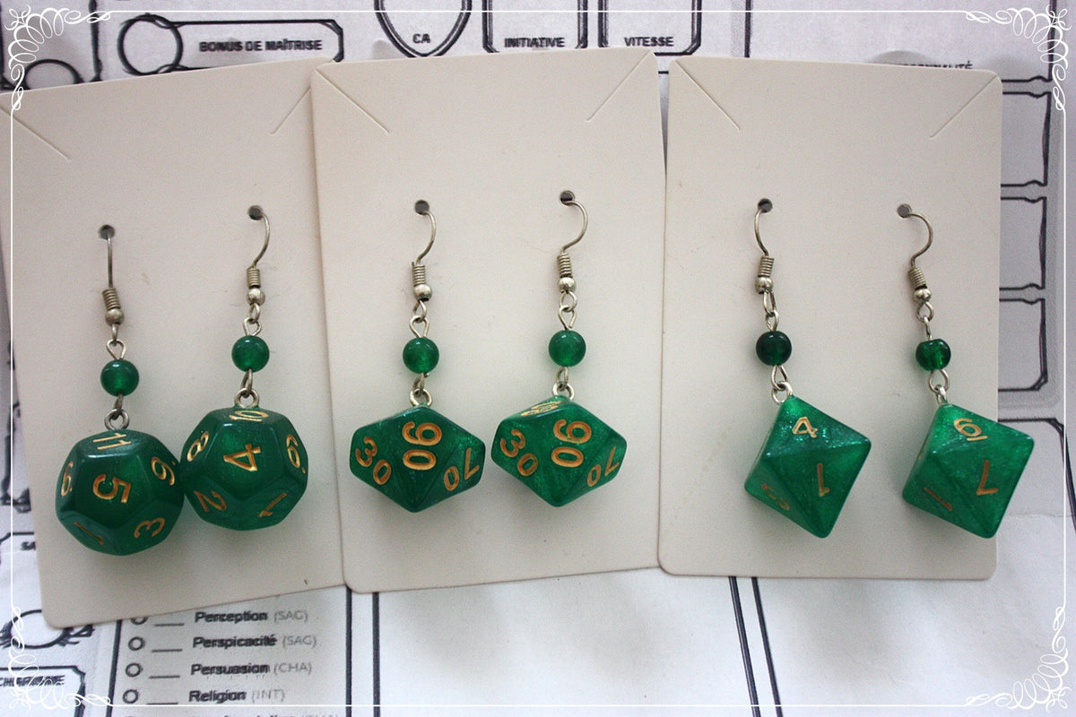 Boucles d'oreilles "Dés JDR - Verts "