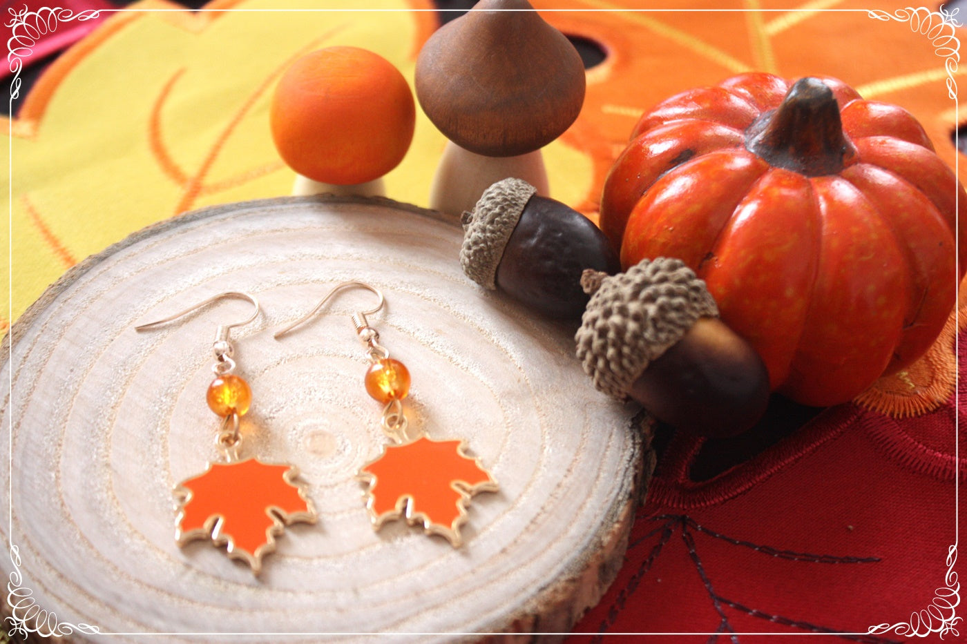Boucles d'oreilles pendantes Automne feuilles érables rouges oranges jaunes