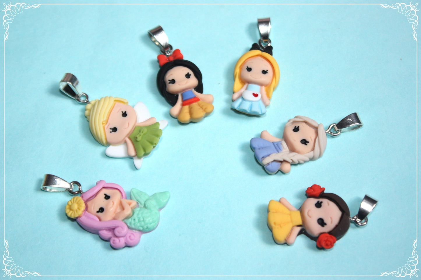 Pendentifs style "Princesses Disney"