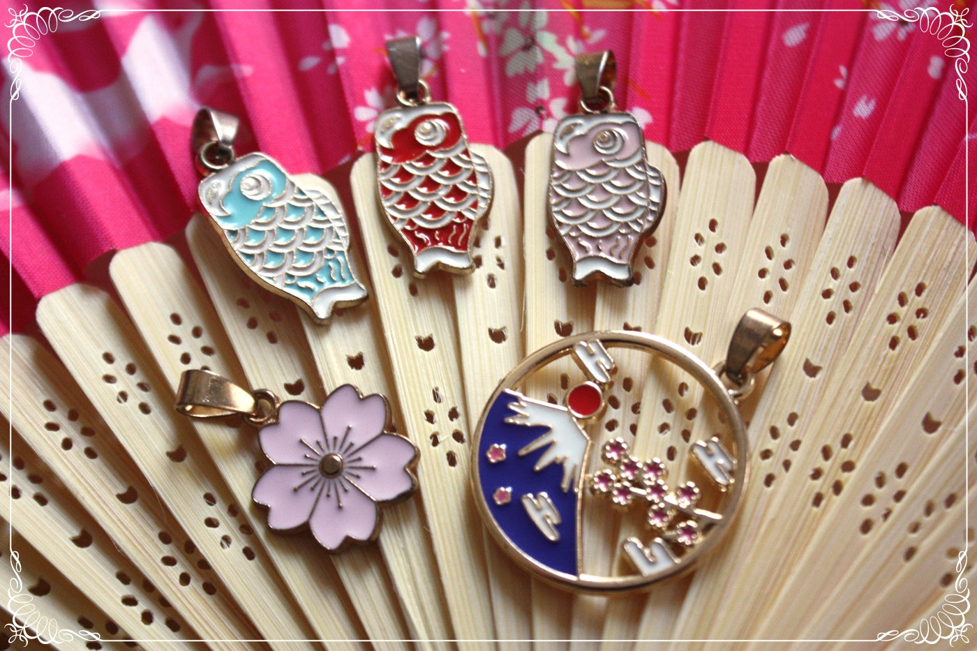 Pendentifs Japon "Mont Fuji - Carpes koï "
