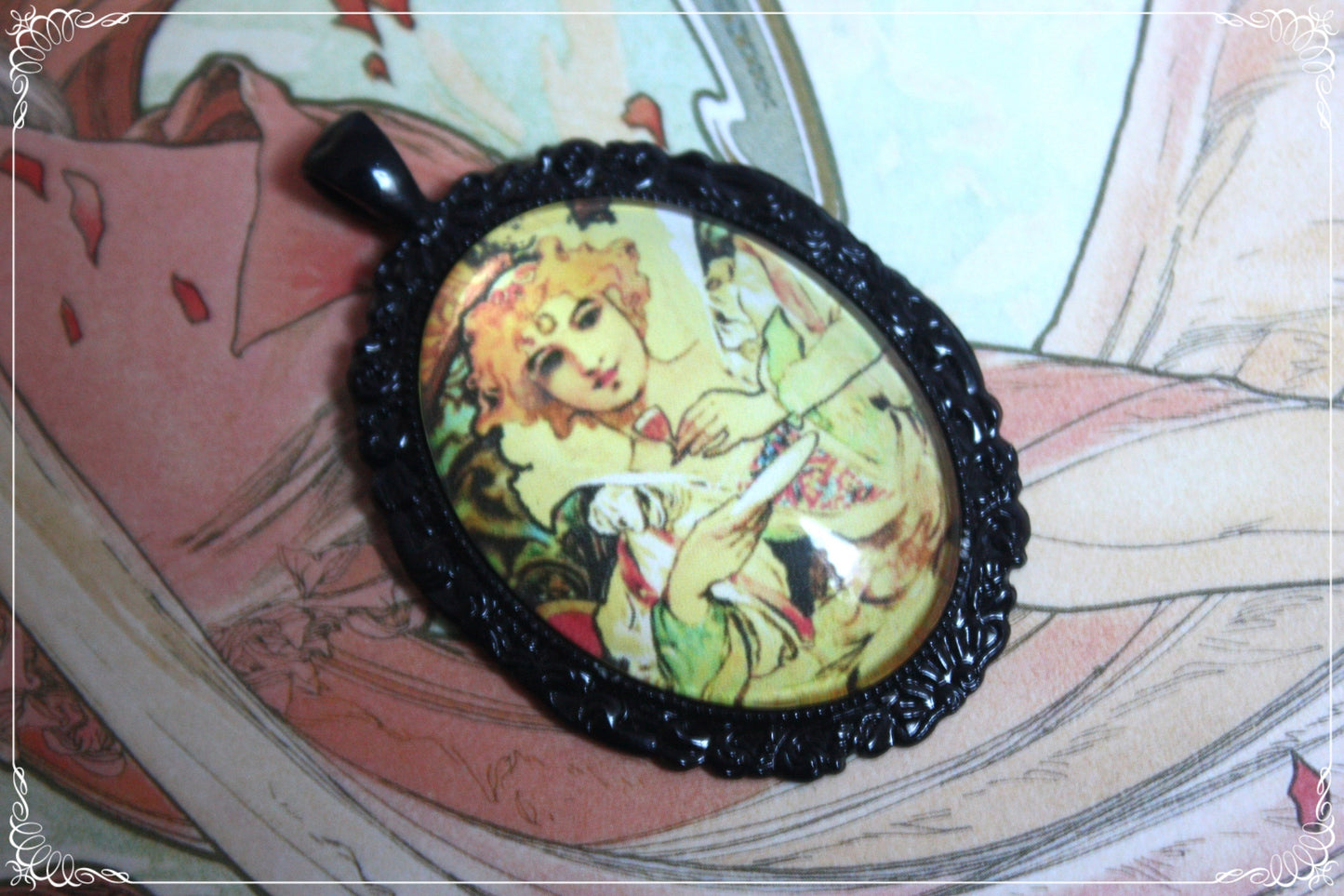 Pendentifs "Mucha - Art Nouveau - Noir"