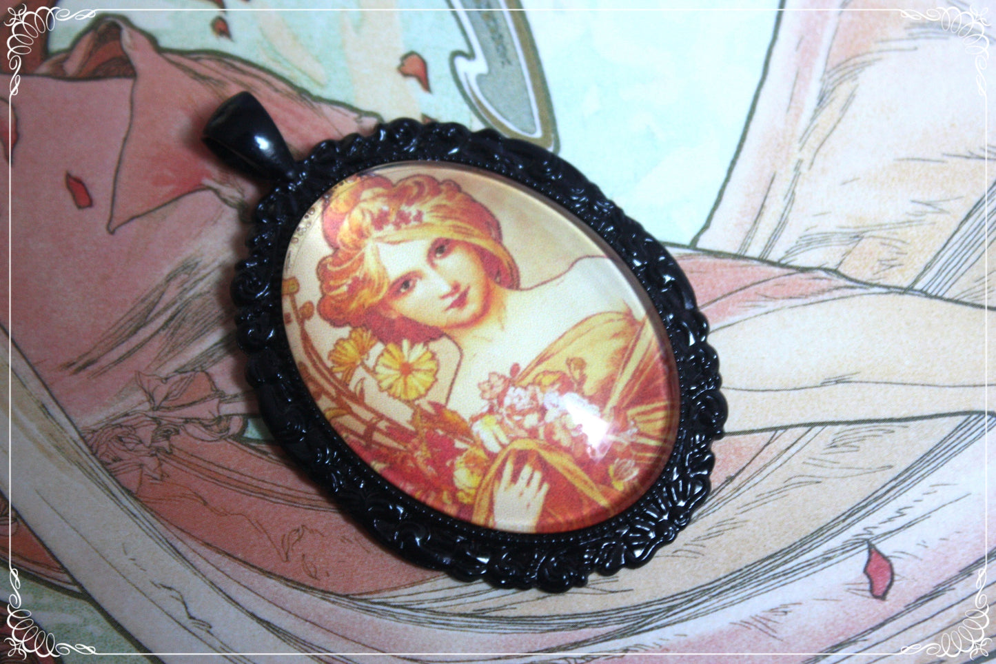 Pendentifs "Mucha - Art Nouveau - Noir"