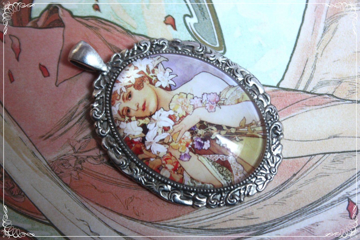 Pendentifs "Mucha - Art Nouveau - Argenté"