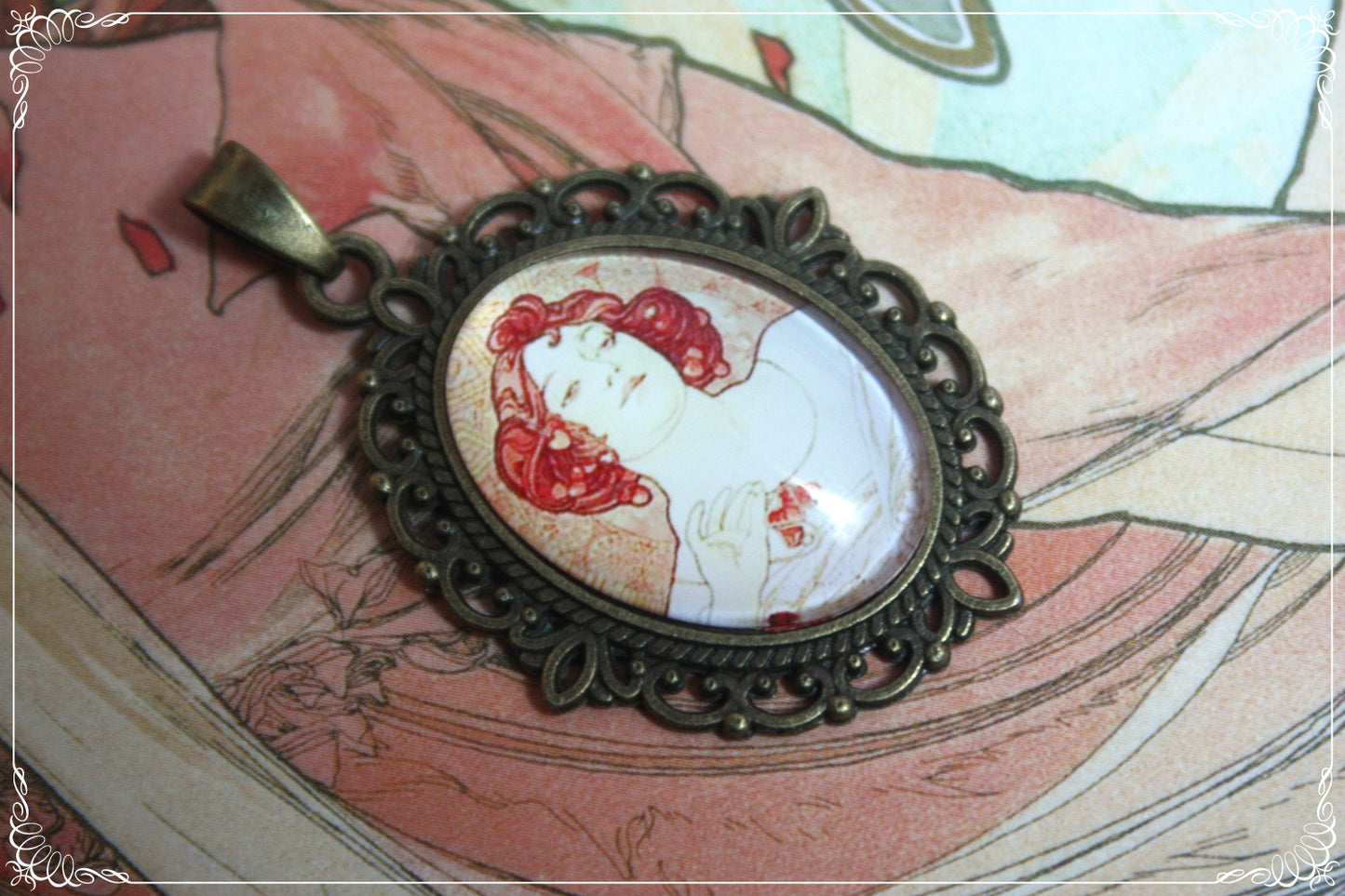 Petits Pendentifs "Mucha - Art Nouveau - Bronze"