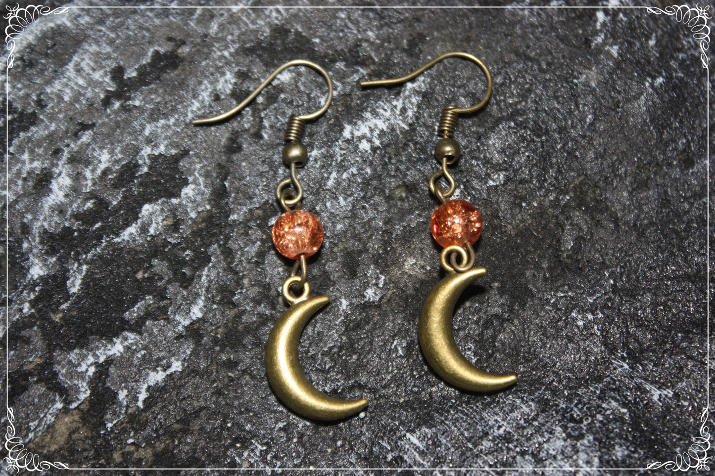 Boucles d'oreilles "Lunes et perles - Bronze"