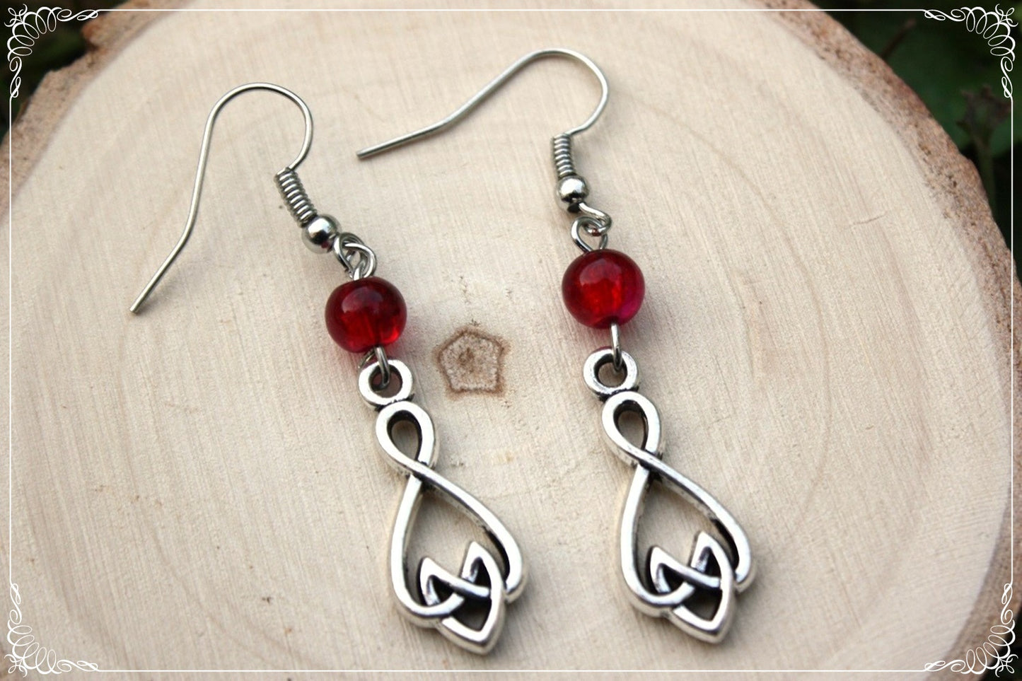 Boucles d'oreilles celtiques "Doubles noeuds - perles"