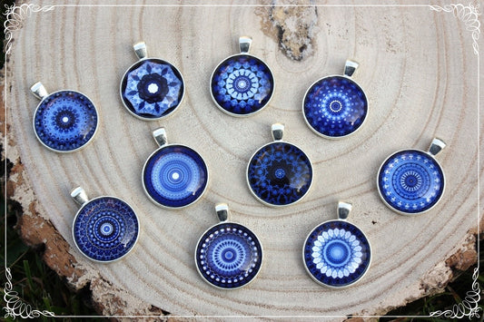 Pendentifs "Mandalas - Bleu foncés"