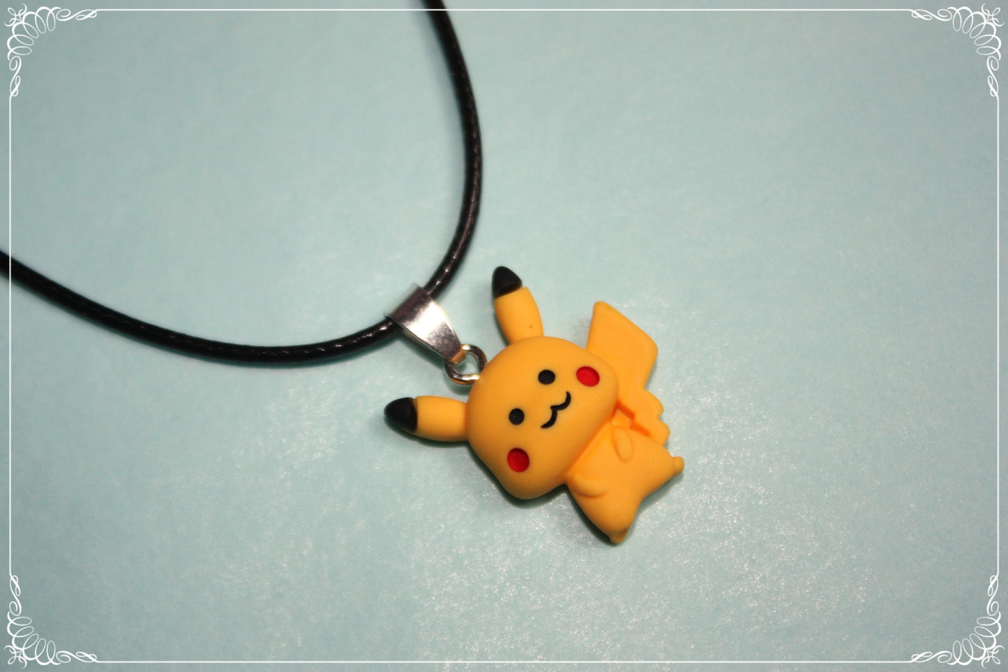 Pendentifs style "Pokémon"