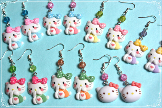 Boucles d'oreilles style "Hello Kitty"