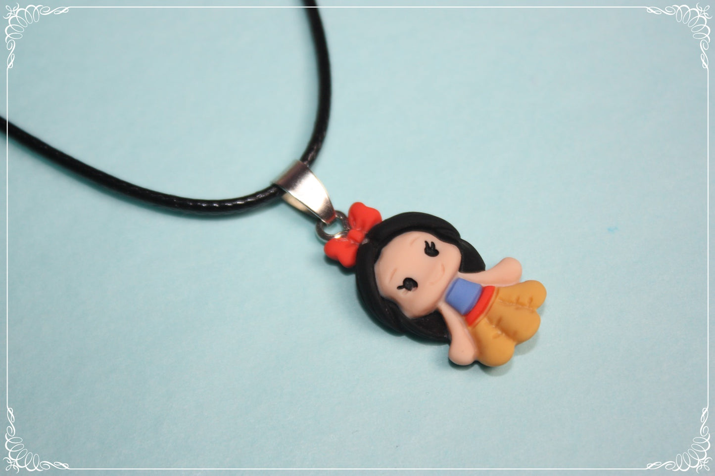 Pendentifs style "Princesses Disney"