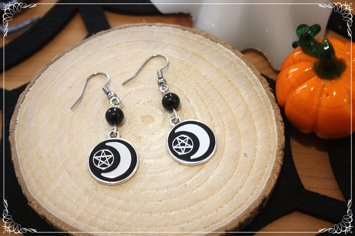 Boucles d'oreilles pendantes Halloween gothique et magique
