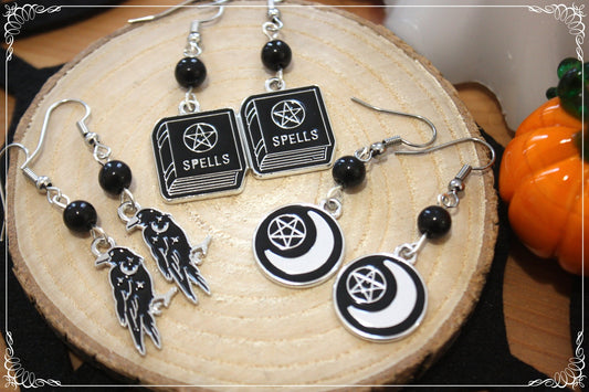Boucles d'oreilles pendantes Halloween gothique et magique