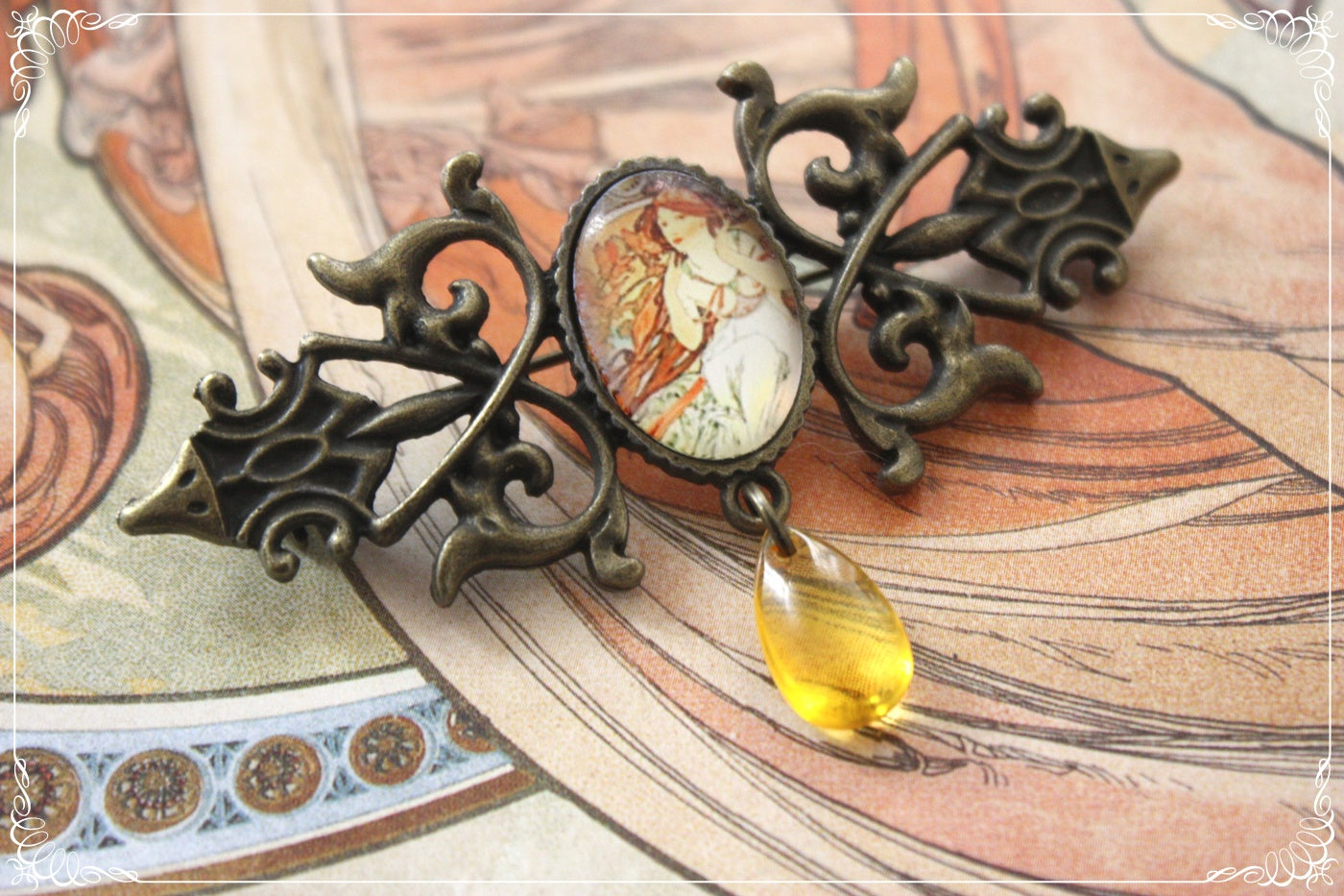 Broches "Mucha gouttes - Art Nouveau"