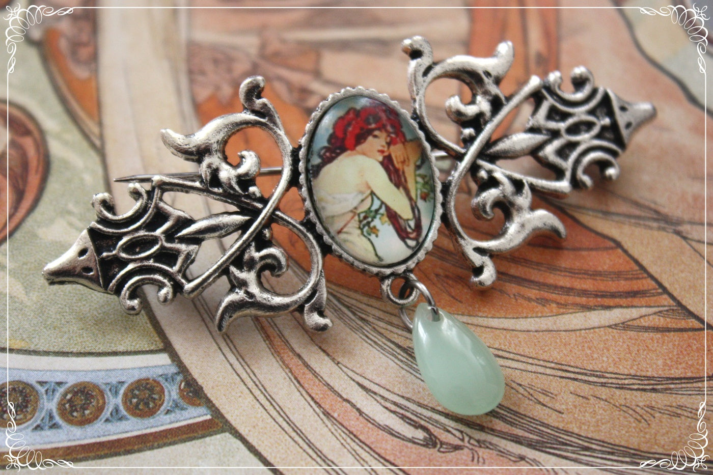Broches "Mucha gouttes - Art Nouveau"