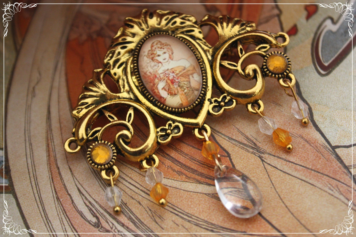 Broches "Mucha gouttes et strass - Art Nouveau"