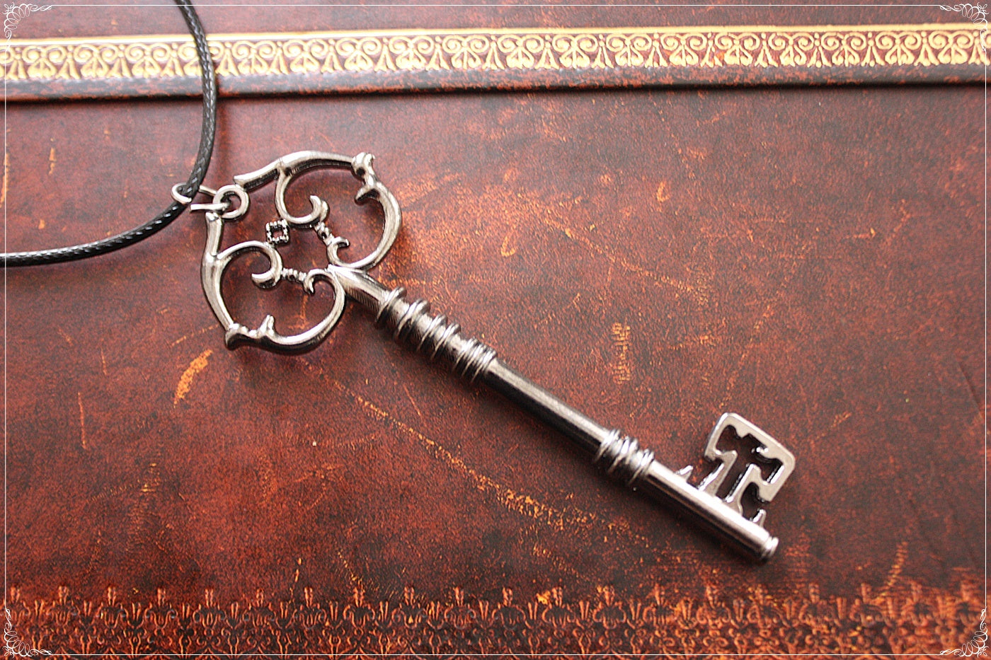 Pendentifs "Grandes clés"
