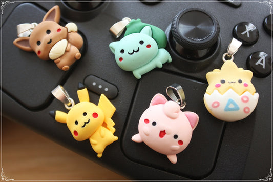 Pendentifs style "Pokémon"
