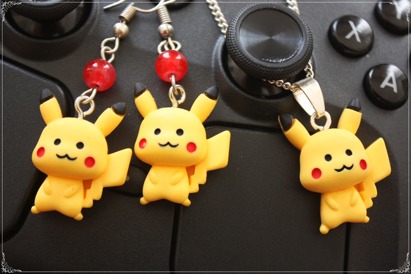 Pendentifs style "Pokémon"