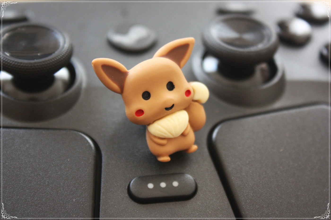 Pins style "Pokémon"