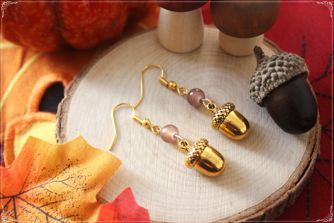 Boucles d'oreilles pendantes Automne Halloween écureuil, gland, champignon, amanites pomme de pain