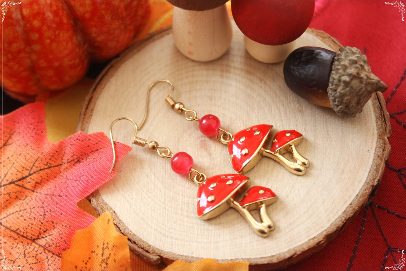 Boucles d'oreilles pendantes Automne Halloween écureuil, gland, champignon, amanites pomme de pain