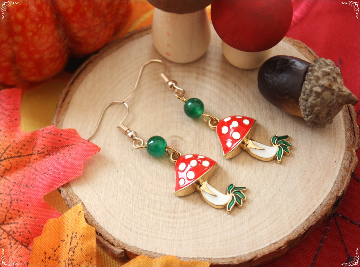 Boucles d'oreilles pendantes Automne Halloween écureuil, gland, champignon, amanites pomme de pain