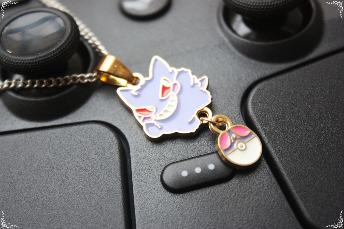 Pendentifs style "Pokémon"